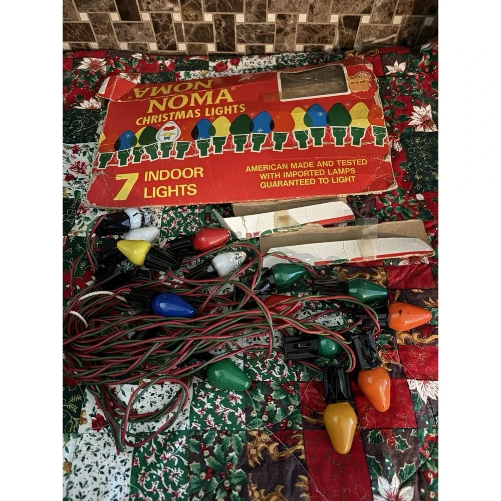 Vtg Noma Christmas Lites 12 Lights Partial Set  TESTED‎ Made USA Box is damaged!